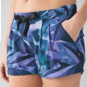 Lululemon Spring Break Away Short (8)